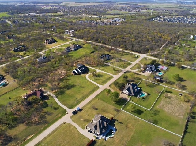 519 E Hickory Ridge Circle, Argyle, TX 76226