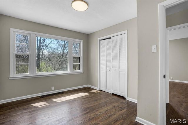 17 Marietta Place, Alton, IL 62002