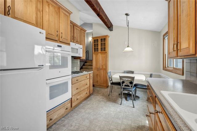 1994 Aldersgate Drive, Lyndhurst, OH 44124