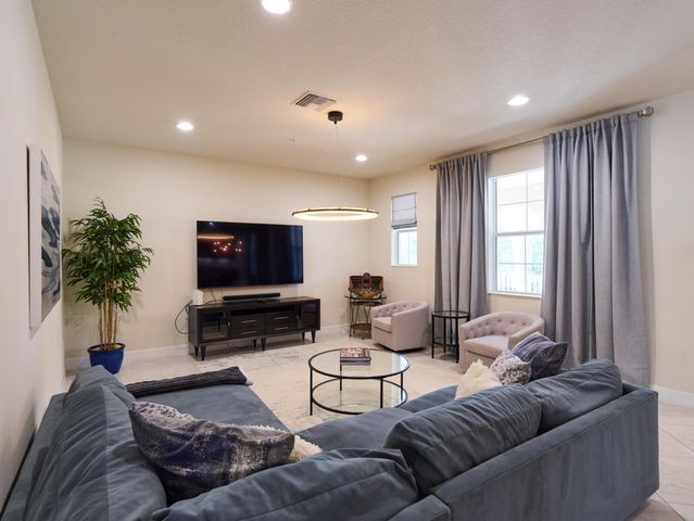 1080 Community Drive, Jupiter, FL 33458