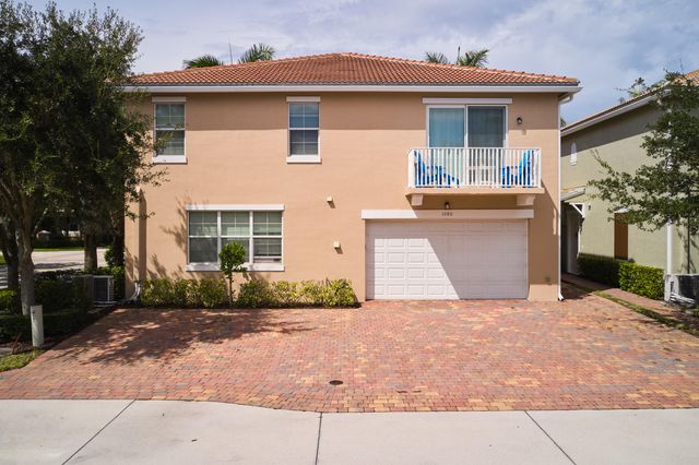 1080 Community Drive, Jupiter, FL 33458