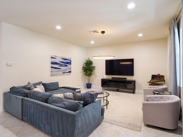 1080 Community Drive, Jupiter, FL 33458