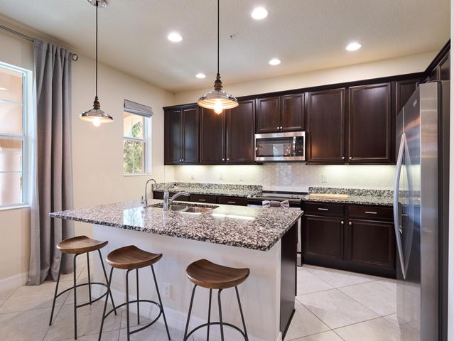 1080 Community Drive, Jupiter, FL 33458