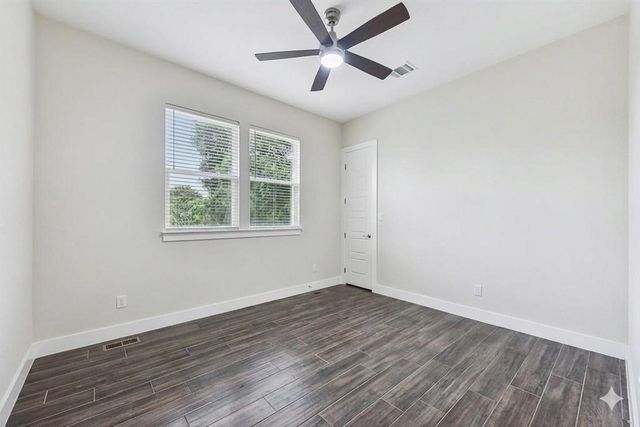 26 Quiet Meadow CIR, Wimberley, TX 78676