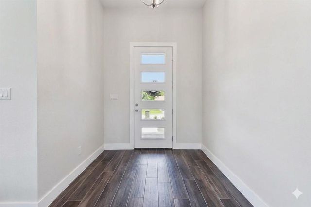 26 Quiet Meadow CIR, Wimberley, TX 78676