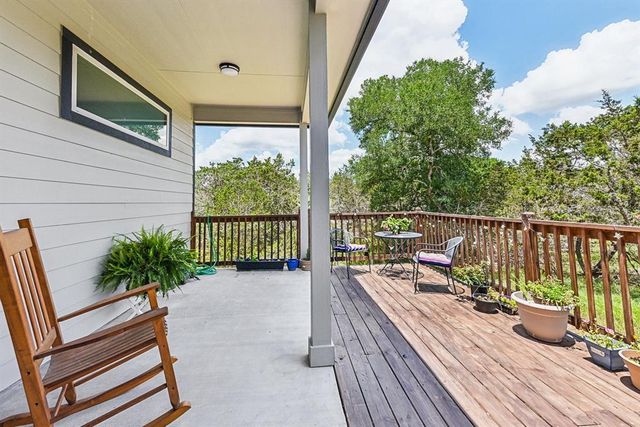 26 Quiet Meadow CIR, Wimberley, TX 78676