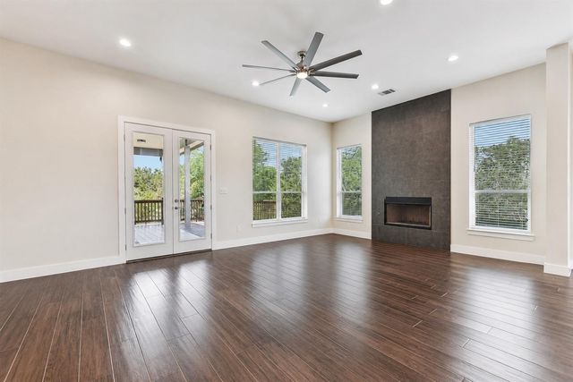 26 Quiet Meadow CIR, Wimberley, TX 78676