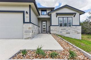 26 Quiet Meadow CIR, Wimberley, TX 78676