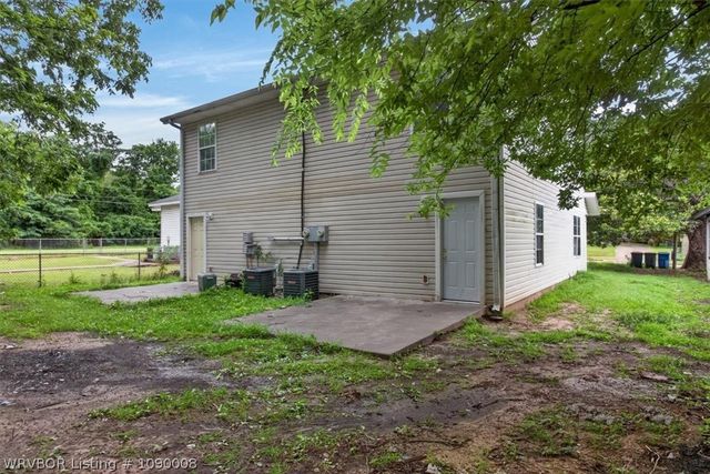 1606 Cedar Street, Van Buren, AR 72956