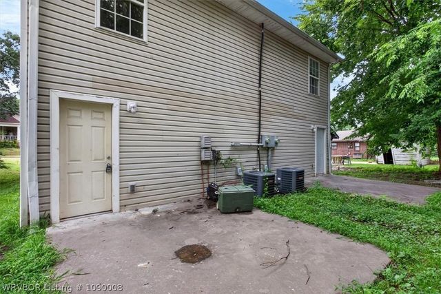 1606 Cedar Street, Van Buren, AR 72956
