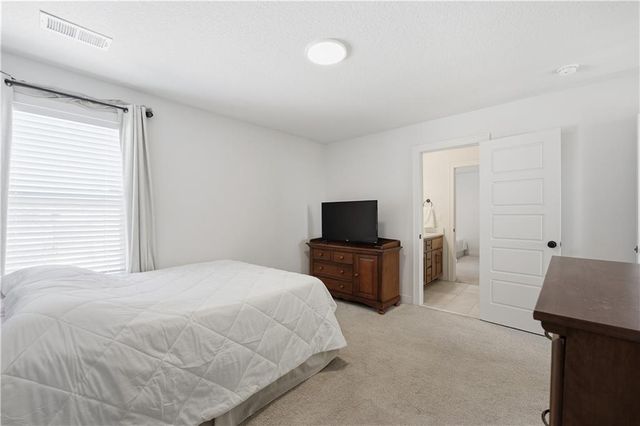 18926 Ocheltree Street, Spring Hill, KS 66083