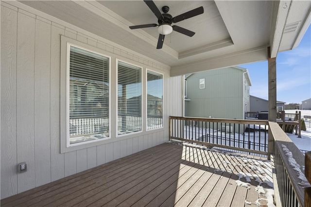 18926 Ocheltree Street, Spring Hill, KS 66083