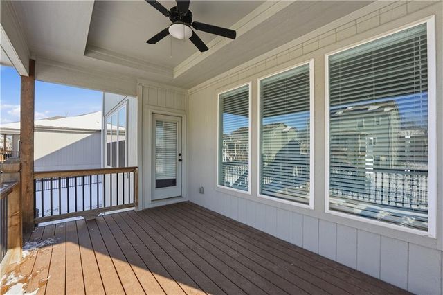 18926 Ocheltree Street, Spring Hill, KS 66083