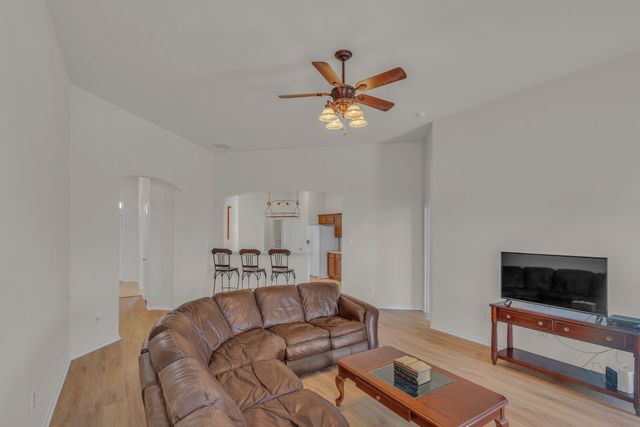 6607 Terrace Glen Drive, Arlington, TX 76002
