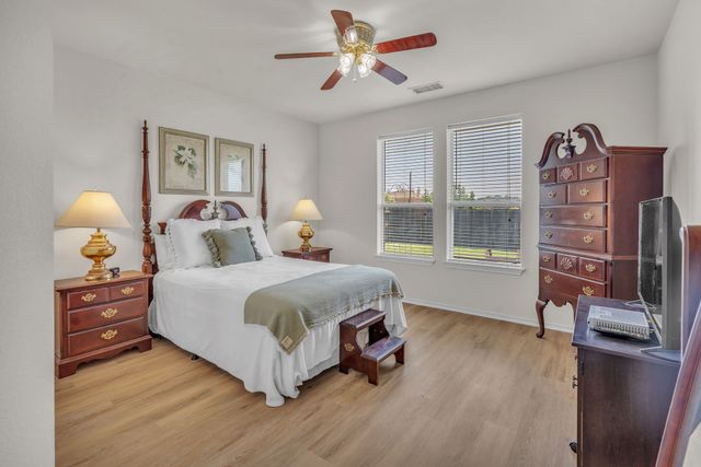 6607 Terrace Glen Drive, Arlington, TX 76002