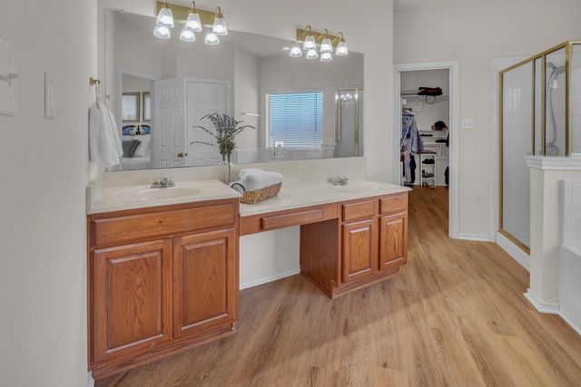 6607 Terrace Glen Drive, Arlington, TX 76002