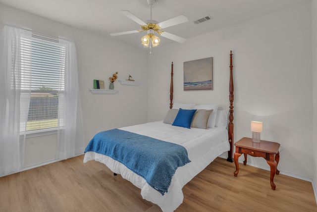 6607 Terrace Glen Drive, Arlington, TX 76002