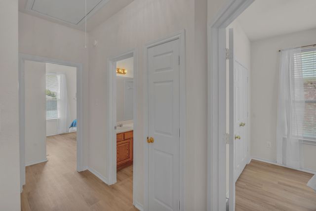 6607 Terrace Glen Drive, Arlington, TX 76002