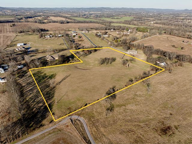 508 Branham Mill Rd, Gallatin, TN 37066