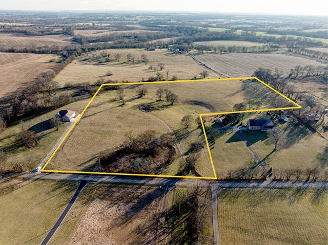 508 Branham Mill Rd, Gallatin, TN 37066