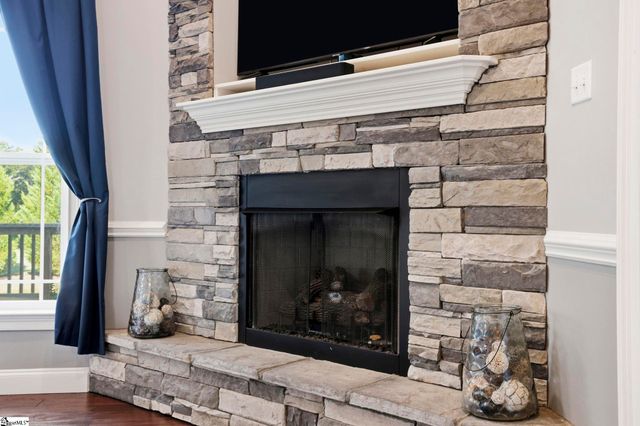 720 E Ridgewater Drive, Chesnee, SC 29323