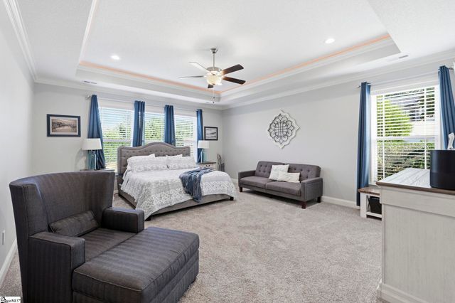 720 E Ridgewater Drive, Chesnee, SC 29323