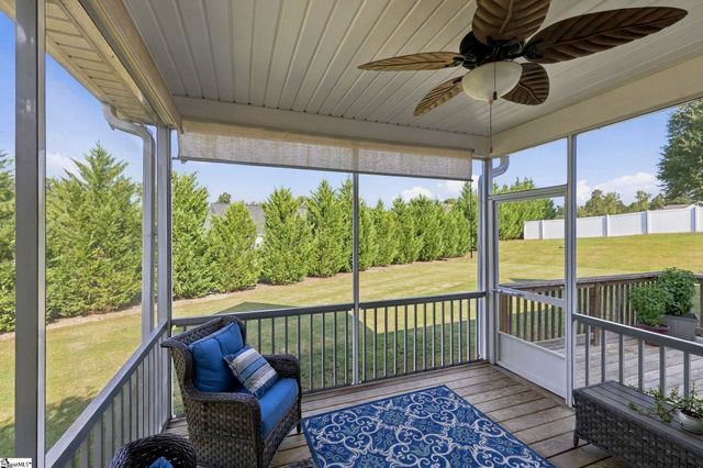 720 E Ridgewater Drive, Chesnee, SC 29323