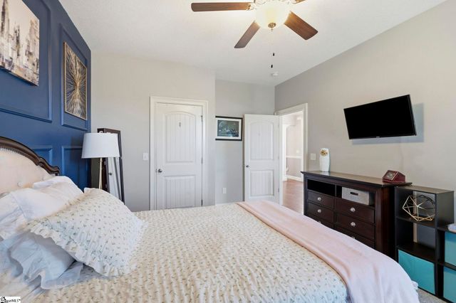 720 E Ridgewater Drive, Chesnee, SC 29323