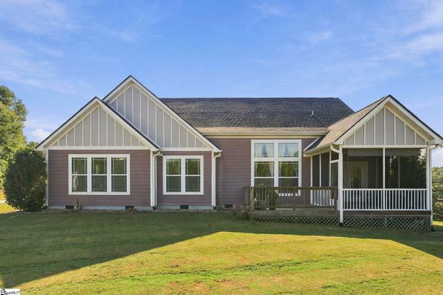 720 E Ridgewater Drive, Chesnee, SC 29323