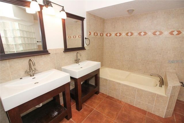 7213 DR PHILLIPS BOULEVARD, Orlando, FL 32819