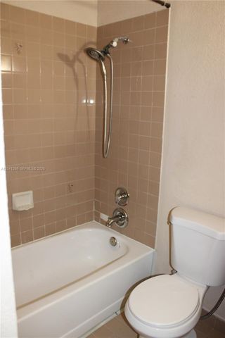 5446 W 26th Avenue C20, Hialeah, FL 33016
