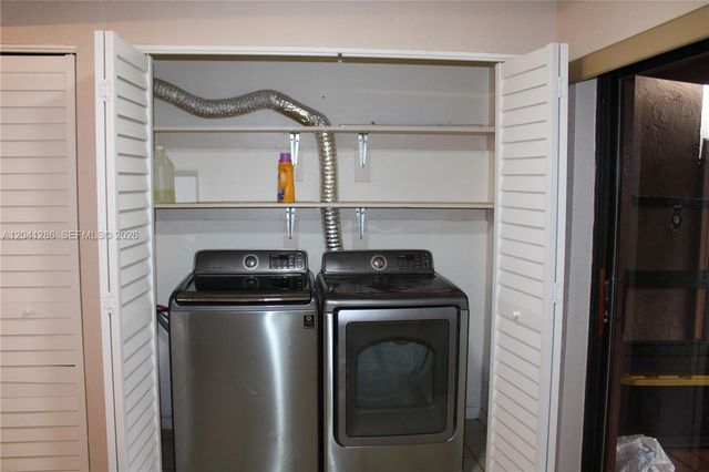 5446 W 26th Avenue C20, Hialeah, FL 33016