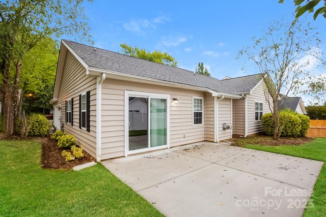 15387 Leslie Brook Road, Huntersville, NC 28078