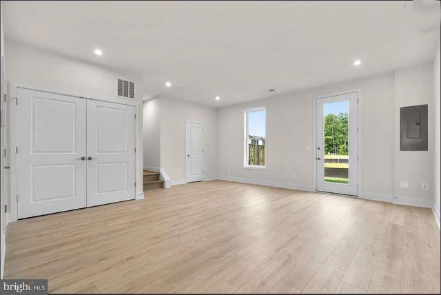 112 GALAXY, Stephenson, VA 22656