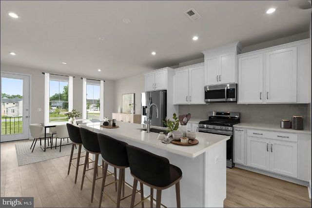 112 GALAXY, Stephenson, VA 22656