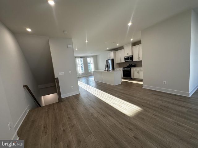 112 GALAXY, Stephenson, VA 22656