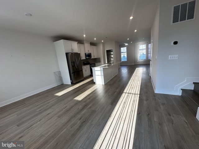 112 GALAXY, Stephenson, VA 22656