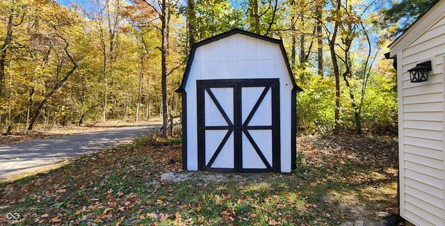 150 Lake Hart, Mooresville, IN 46158