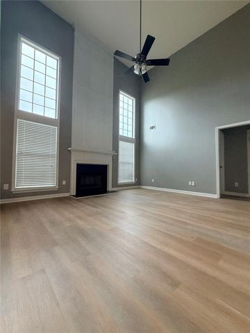 8835 Grappe Trace, Suwanee, GA 30024