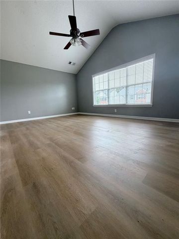 8835 Grappe Trace, Suwanee, GA 30024