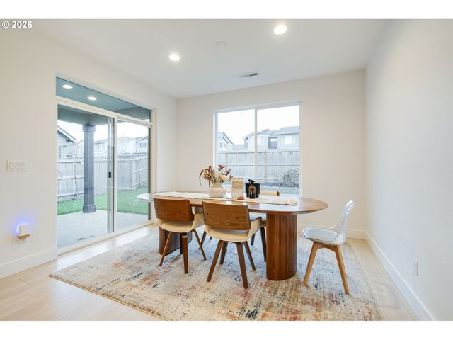 18008 Ne 48TH Ct, Vancouver, WA 98686