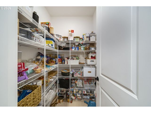 18008 Ne 48TH Ct, Vancouver, WA 98686