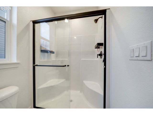 18008 Ne 48TH Ct, Vancouver, WA 98686