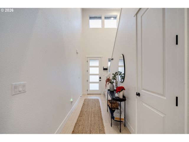 18008 Ne 48TH Ct, Vancouver, WA 98686