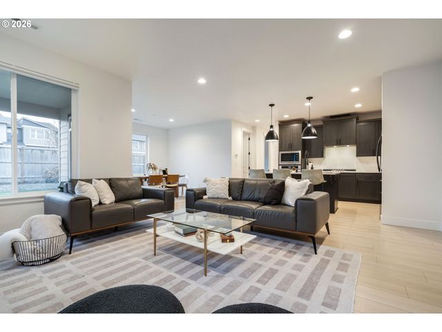 18008 Ne 48TH Ct, Vancouver, WA 98686