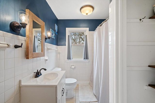 505 77th STREET, Kenosha, WI 53143