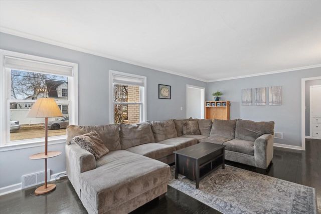 505 77th STREET, Kenosha, WI 53143