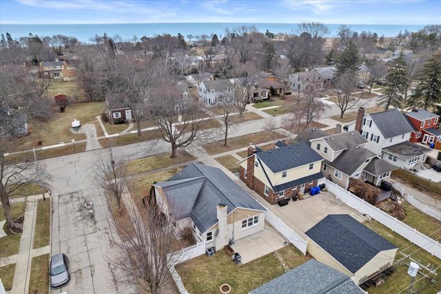 505 77th STREET, Kenosha, WI 53143