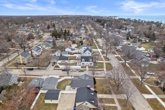 505 77th STREET, Kenosha, WI 53143