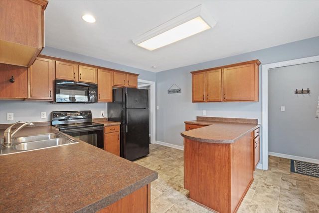 505 77th STREET, Kenosha, WI 53143